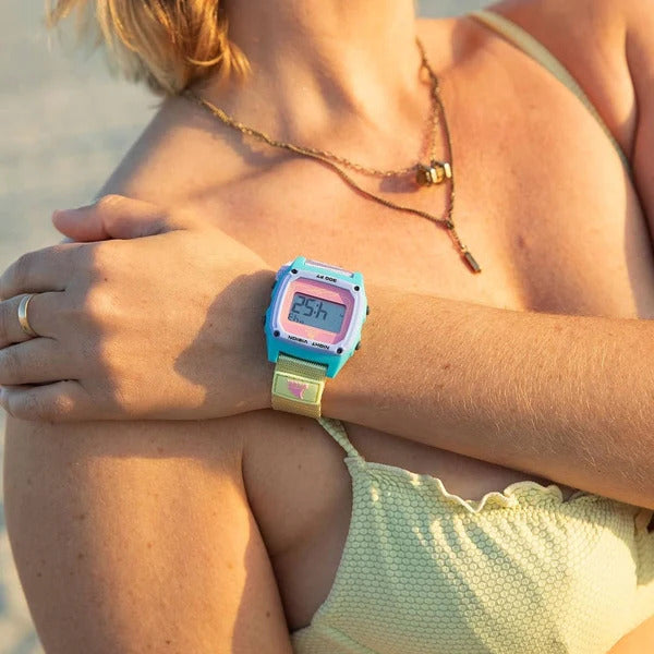 Lavender Tea - Shark Classic Clip Watch